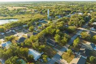 406 S Llano St, Whitney, TX 76692 - Photo 21