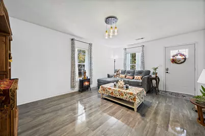 406 S Llano Street, Whitney, TX 76692 - Photo 5