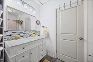 406 S Llano St, Whitney, TX 76692 - Photo 13