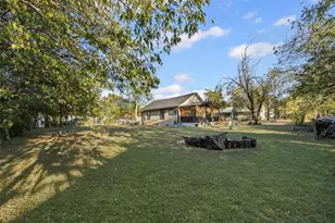 406 S Llano St, Whitney, TX 76692 - Photo 17