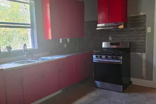 1106 6th St SE, Paris, TX 75460 - Photo 9