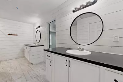 200 Dunn Street, Waxahachie, TX 75165 - Photo 21