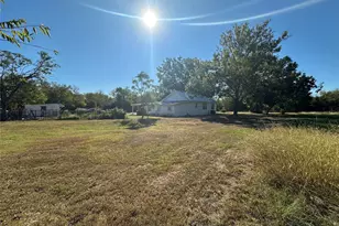 492 Lcr 431, Mexia, TX 76667 - Photo 5