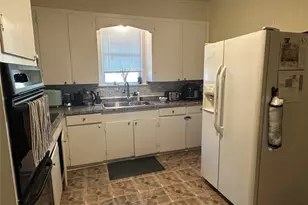 492 Lcr 431, Mexia, TX 76667 - Photo 11