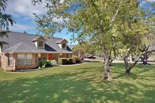 133 Miramar Cir, Weatherford, TX 76085 - Photo 3