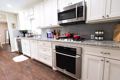 605 E Graham Street, McKinney, TX 75069 - Photo 9