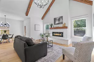 8811 Silver Crk Rd, White Settlement, TX 76108 - Photo 15