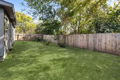 1616 E Robert Street, Fort Worth, TX 76104 - Photo 23