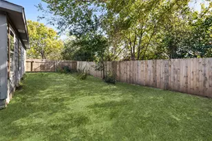 1616 E Robert St, Fort Worth, TX 76104 - Photo 23