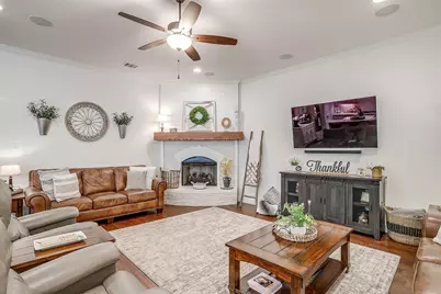 8220 Odell Street, North Richland Hills, TX 76182 - Photo 9