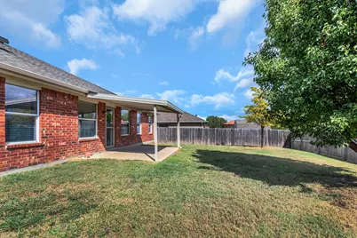 1221 N Rhea Drive, White Settlement, TX 76108 - Photo 35