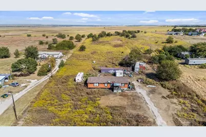 6508 Sky Road, Joshua, TX 76058 - Photo 11