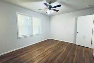 3815 Poinsettia Dr, Dallas, TX 75211 - Photo 23