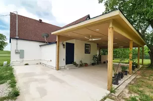 10018 Jackson Rd, Krum, TX 76249 - Photo 25