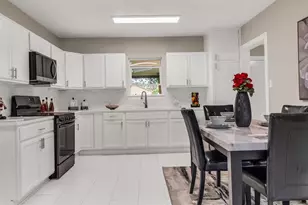 10018 Jackson Rd, Krum, TX 76249 - Photo 11