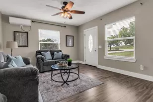 10018 Jackson Rd, Krum, TX 76249 - Photo 7