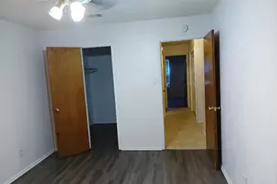 1005 W Sanford St, Arlington, TX 76012 - Photo 5