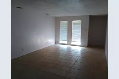 1005 W Sanford Street #A, Arlington, TX 76012 - Photo 11