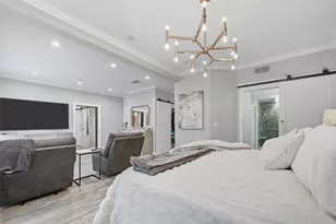 330 E Las Colinas Blvd E, Irving, TX 75039 - Photo 17