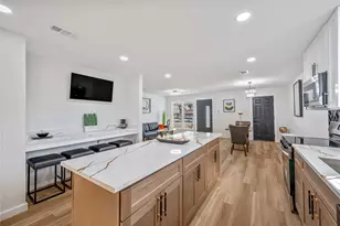 5608 Helmick Ave, Fort Worth, TX 76107 - Photo 13