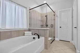 9505 Meadowpark Dr, Denton, TX 76226 - Photo 19