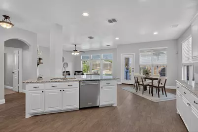 9505 Meadowpark Drive, Denton, TX 76226 - Photo 11