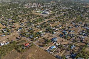 905 W 5th St, Breckenridge, TX 76424 - Photo 33