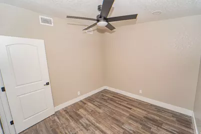 905 W Fifth Street, Breckenridge, TX 76424 - Photo 3