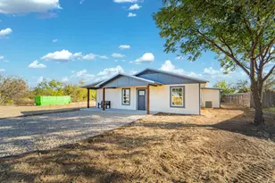 905 W 5th St, Breckenridge, TX 76424 - Photo 29