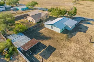 905 W 5th St, Breckenridge, TX 76424 - Photo 39