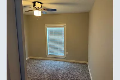 2781 Locust Avenue, Dallas, TX 75216 - Photo 7