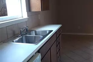 501 Bay Shore Dr, Garland, TX 75040 - Photo 7