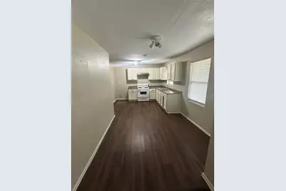 701 Hulme Street, Bowie, TX 76230 - Photo 3