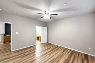 512 E Hazelwood St, Princeton, TX 75407 - Photo 11