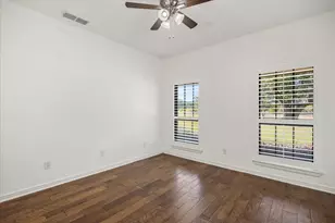 2560 Shady Oaks Cir, Glen Rose, TX 76043 - Photo 27