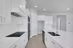 1026 Beaverbrook Ln, DeSoto, TX 75115 - Photo 5