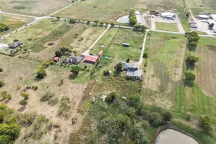 1937 E Spring Creek Rd, Gainesville, TX 76240 - Photo 33