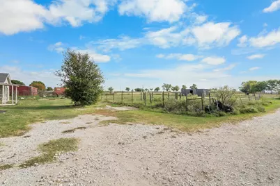 1937 E Spring Creek Road, Gainesville, TX 76240 - Photo 21