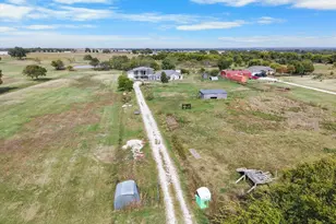 1937 E Spring Creek Rd, Gainesville, TX 76240 - Photo 25