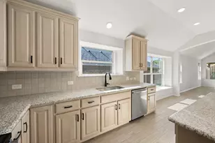 517 Waterford Pk Blvd, Weatherford, TX 76087 - Photo 7