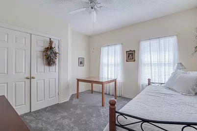 2703 Kingswood Court, Arlington, TX 76001 - Photo 31