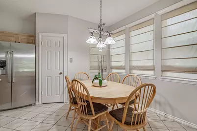 2703 Kingswood Court, Arlington, TX 76001 - Photo 17