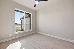 108 Rocky Top, Reno, TX 76020 - Photo 3