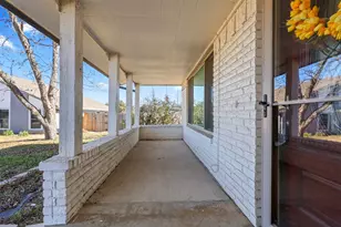 2308 Stonebrook Cir, Carrollton, TX 75007 - Photo 5