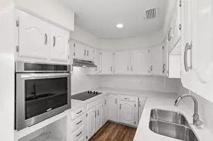 2308 Stonebrook Cir, Carrollton, TX 75007 - Photo 15