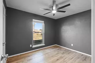 2308 Stonebrook Cir, Carrollton, TX 75007 - Photo 17