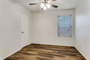 2529 Castle Pines Dr, Burleson, TX 76028 - Photo 11