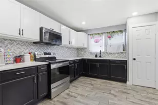 4332 Quails Ln, Fort Worth, TX 76119 - Photo 23