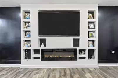 4332 Quails Lane, Fort Worth, TX 76119 - Photo 11