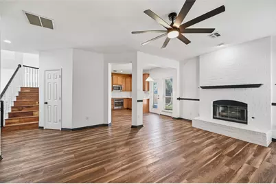 1914 Cheshire Drive, Grapevine, TX 76051 - Photo 3